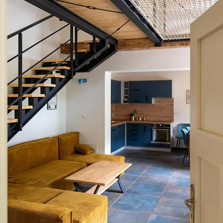 - Lesni Brana Apartment Josefuv Dul